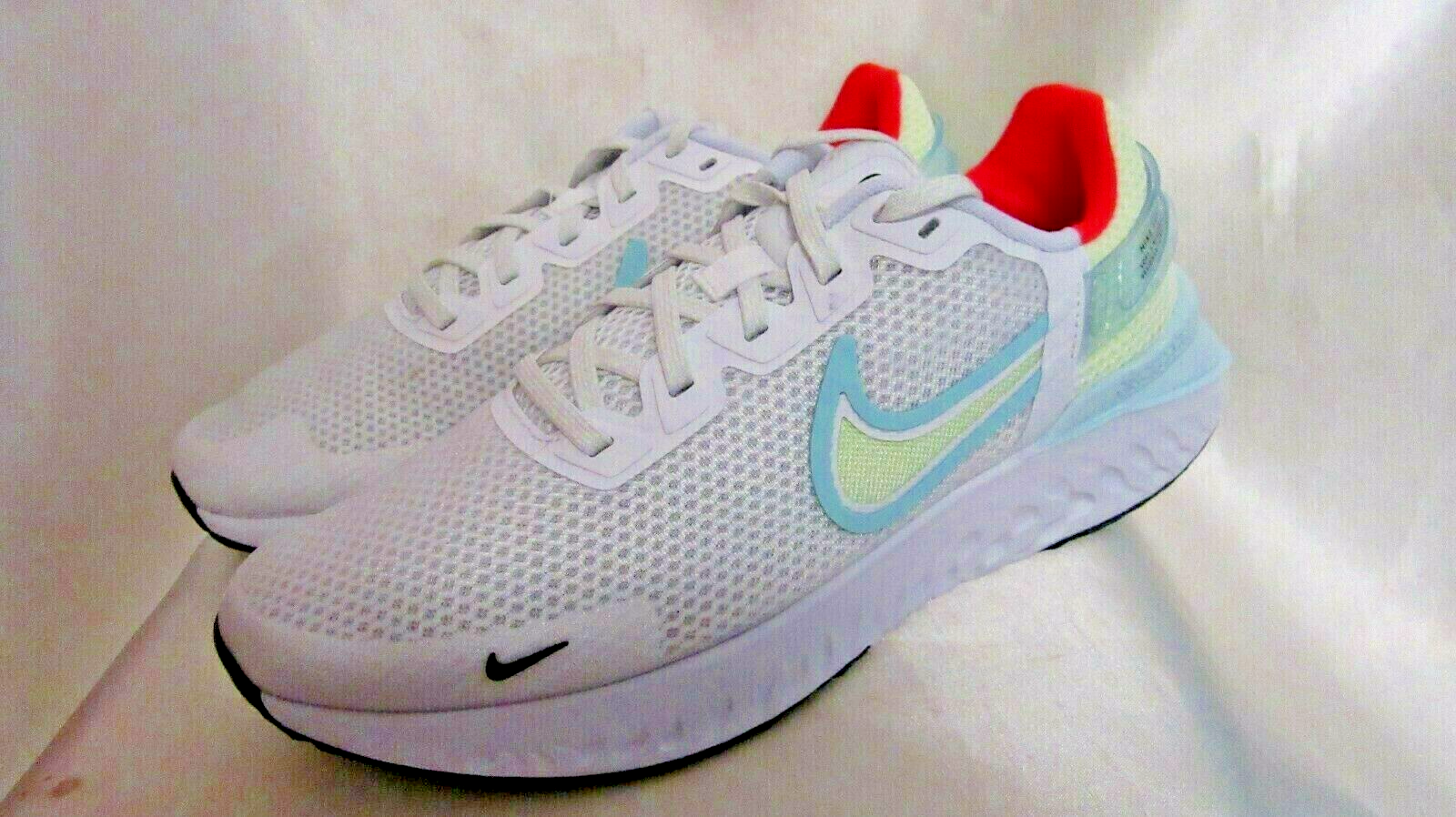 nike legend react 3 women's